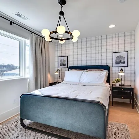 The Duo - 24 Beds & Stunning City Views Rare Find * Nashville