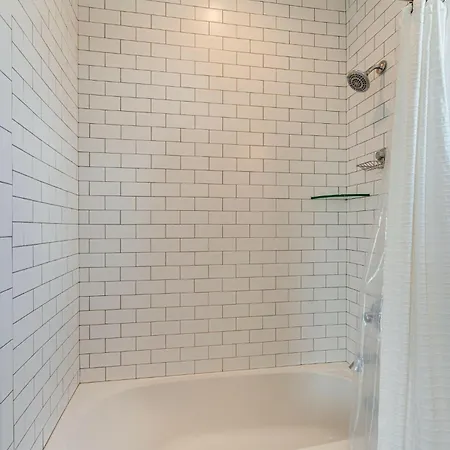Country Thunder - Private Balcony - 5 Min Walk To Geodis Park Holiday home Nashville