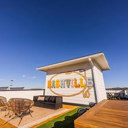 Quadhouse - 4 Luxe Homes - 4 Private Rooftops