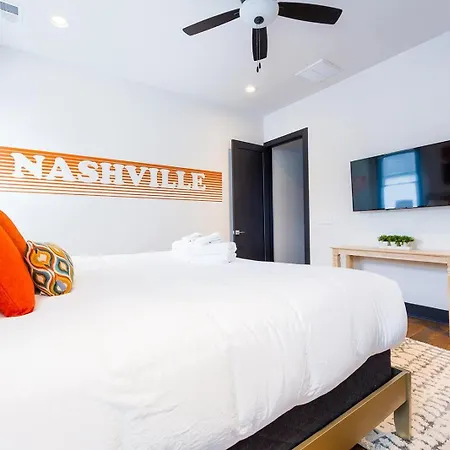 Rustic Country - Heart Of Gulch - Rooftop Deck Nashville