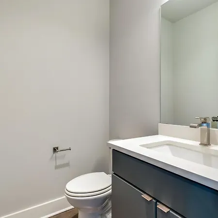 - 2998 Belwood St Nashville