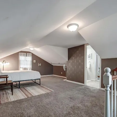 3 Bd 2 Bath Walking Distance To Nations Nashville