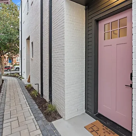 Music Row Townhome Holiday home *