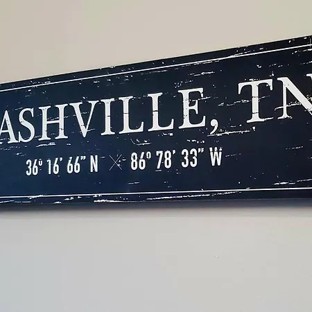 Music Row W Free Parking Nashville