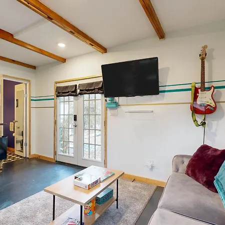 Holiday home The Disco Den Nashville