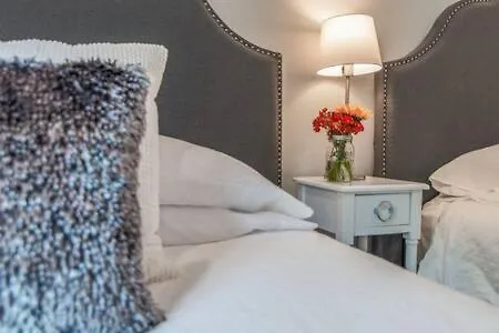 Holiday home Twin Homes With Airy Rooftops & Photo Ops *