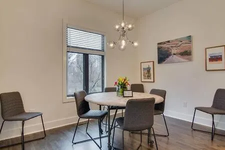 6 Bedroom Gulch Homes, Garages, Rooftops, Walk To Gulch 10 Mins To Broadway, 24 Hour Hospitality Team, Perfect For Groups Nashville