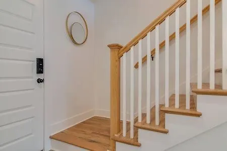 East Nashville Retreat For 10 Guests Holiday home