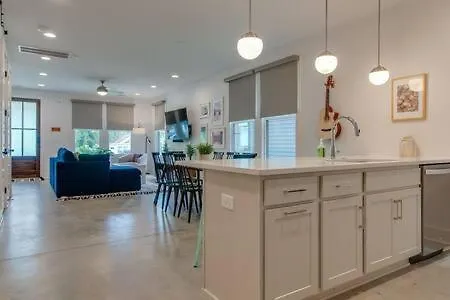 East Nashville Retreat For 10 Guests *