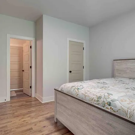 Luxurious In The Heart Of Downtown Nashville