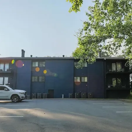 Modern 2br With Optional Parking Near Vanderbilt & Music Row, Walk To Centennial Park & Mins To Broadway Apartment