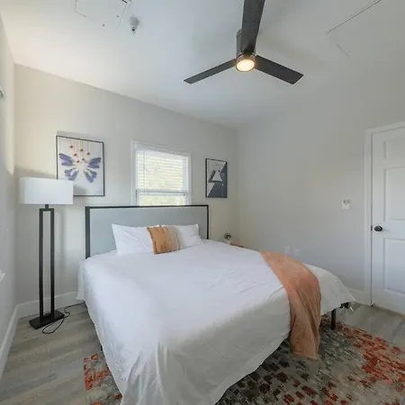 Apartment Chic 2br With Optional Parking Mins To Music Row, Vanderbilt & Broadway Nashville