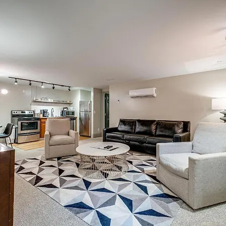 Riverfront Lofts Aparthotel