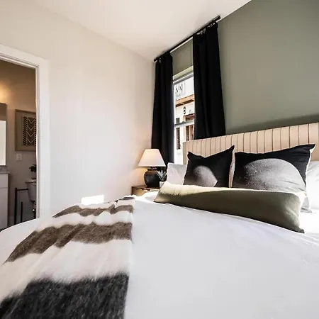 Quadhouse - 4 Luxe Homes - 4 Private Rooftops Holiday home *