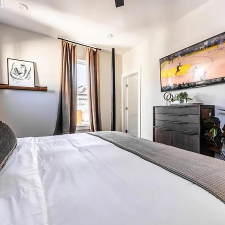 Holiday home Quadhouse - 4 Luxe Homes - 4 Private Rooftops Nashville