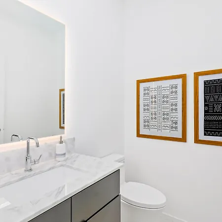 Eve Apartment *
