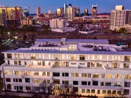 12 South/ Gulch Luxury Apartment