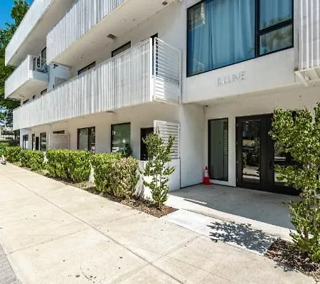 12 South/ Gulch Luxury Apartment