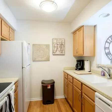 Apartment Downtown Unit 830