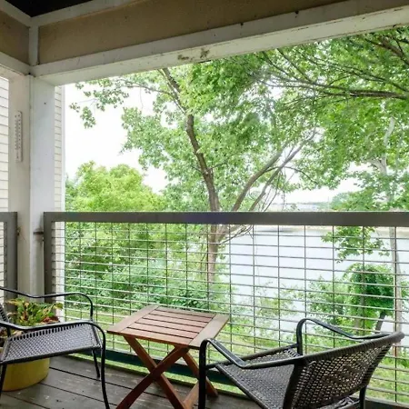 Apartment Downtown Unit 830