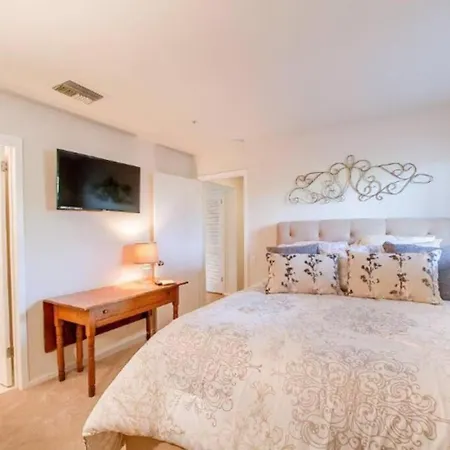 Apartment Downtown Unit 830