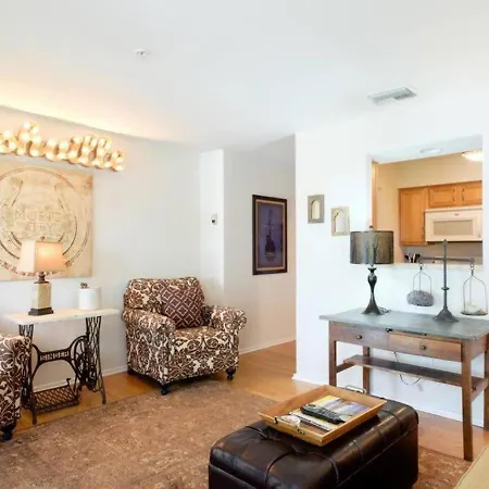 Downtown Unit 830