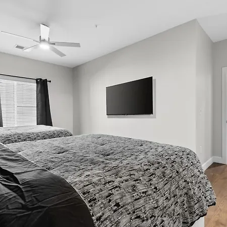 Apartment Midnight Manor Penthouse The Gulch