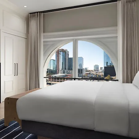 The Union Station Yards, Autograph Collection Hotel 4*