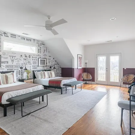 Kitty Faith Barbara By Avantstay 3 Unit Buyout W 12br In Heart Of Nashville