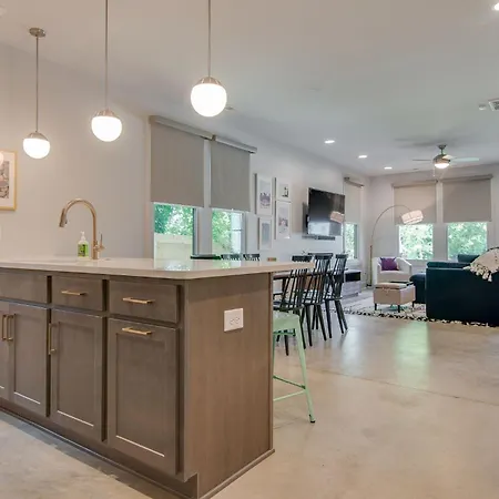 The Bailey -steps To The Action! 3 Bedrooms For And Your Group! Holiday home Nashville
