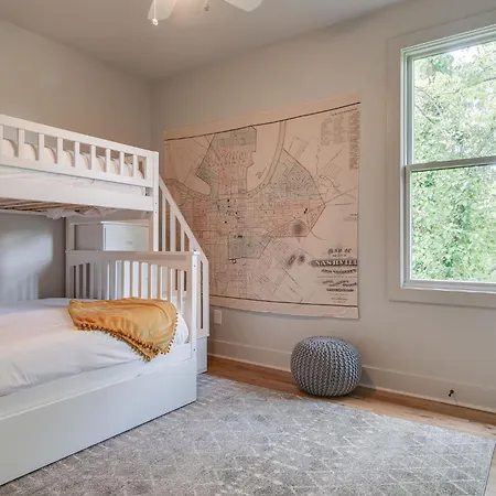 The Bailey -steps To The Action! 3 Bedrooms For And Your Group!
