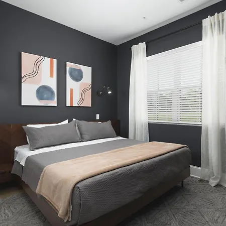 Near Downtown Broadway & Stadium With Free Parking