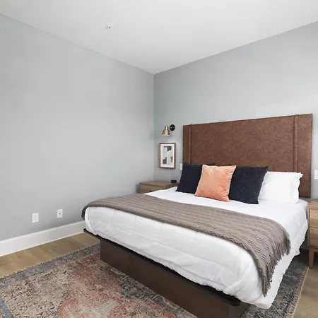 Tranquil Haven Close To Broadway With Free Parking * Nashville