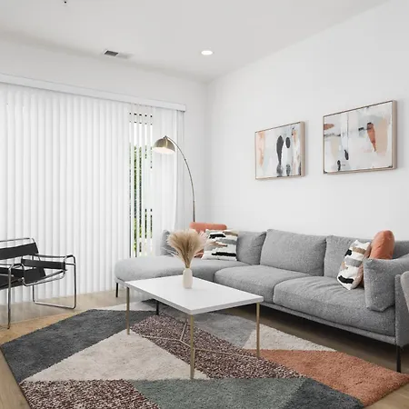 Modern Spacious With Parking By Downtown Broadway *