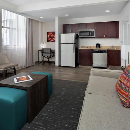 Hotel Homewood By Hilton Downtown Nashville