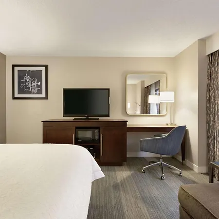 Hotel Hampton & Nashville-downtown 3*