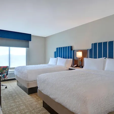 Hampton & Downtown Capitol View, Tn 3*