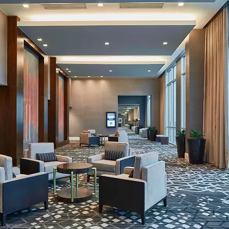 Springhill By Marriott Downtown/convention Center 3*