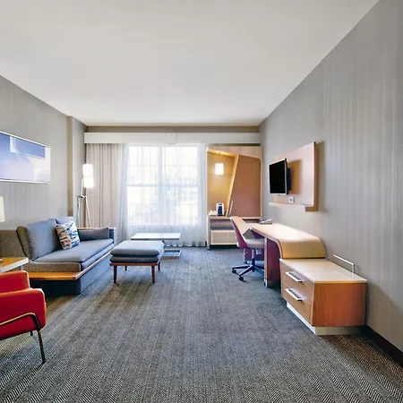 Courtyard By Marriott Hills Nashville