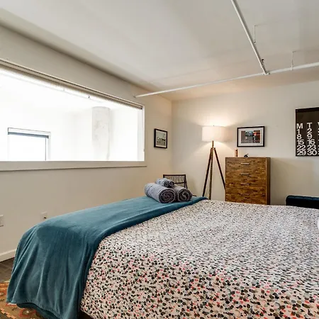 Artsy Chic 1br 30day Min With Wifi Ac Parking Tv Furnished Rooftop * Nashville
