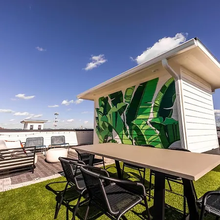 Holiday home - 232 Oceola Ave Nashville