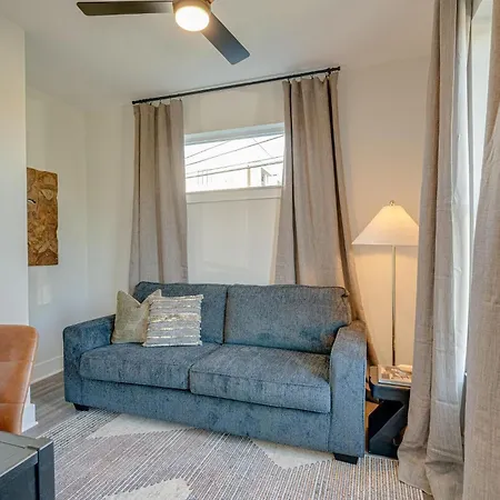 Holiday home - 5629 & 5631 Lenox Ave - Combo