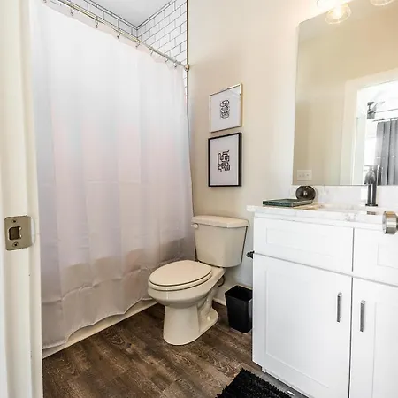 Holiday home - 232 Oceola Ave