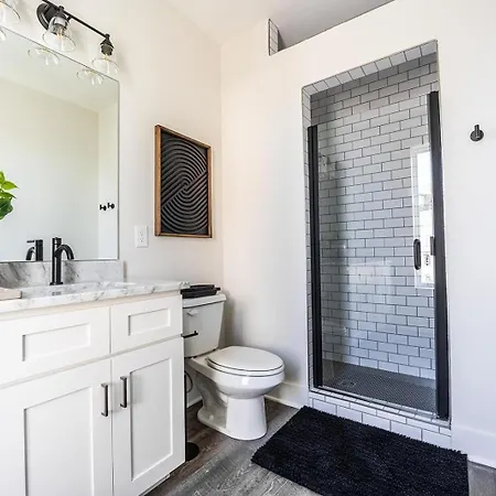 - 234 Oceola Ave *