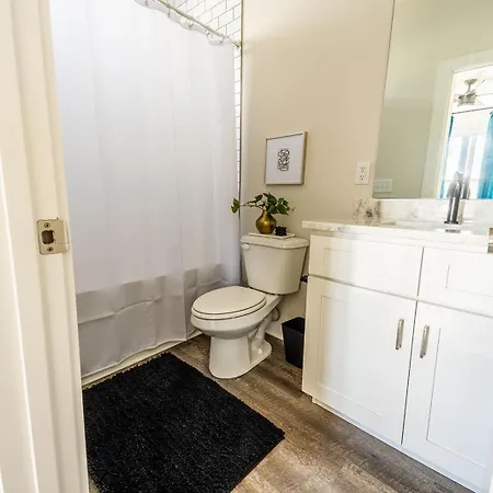 - 232 Oceola Ave *