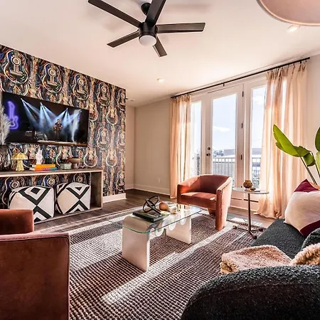 - 232 Oceola Ave *