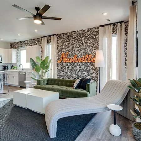 - 5623, 5625, 5627 & 5629 Lenox Ave - 4 Combo Holiday home *