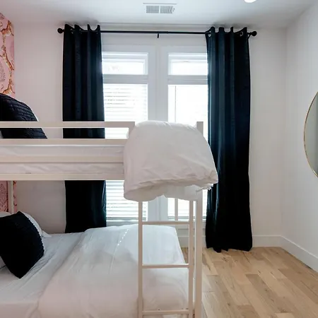 - 1106 Buchanan St Unit B