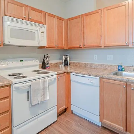 Landing Modern With Amazing Amenities Nashville