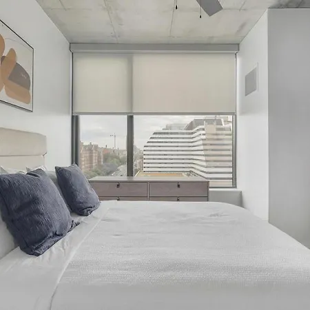 Apartment Landing - Modern With Amazing Amenities Nashville